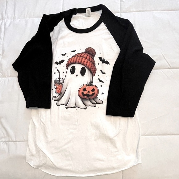 Tultex Tops - Tultex Black and White cute Ghost Halloween Raglan Tee. Size L